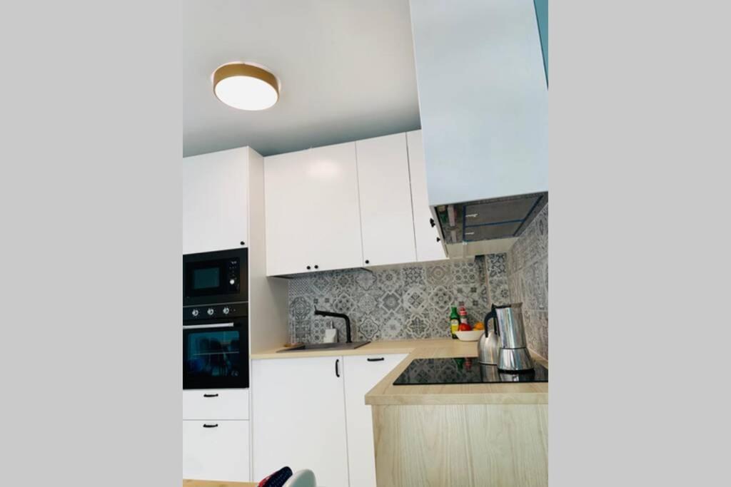 Uroczy Apartament Z Basenem I Kortem Tenisowym Pobierowo Extérieur photo